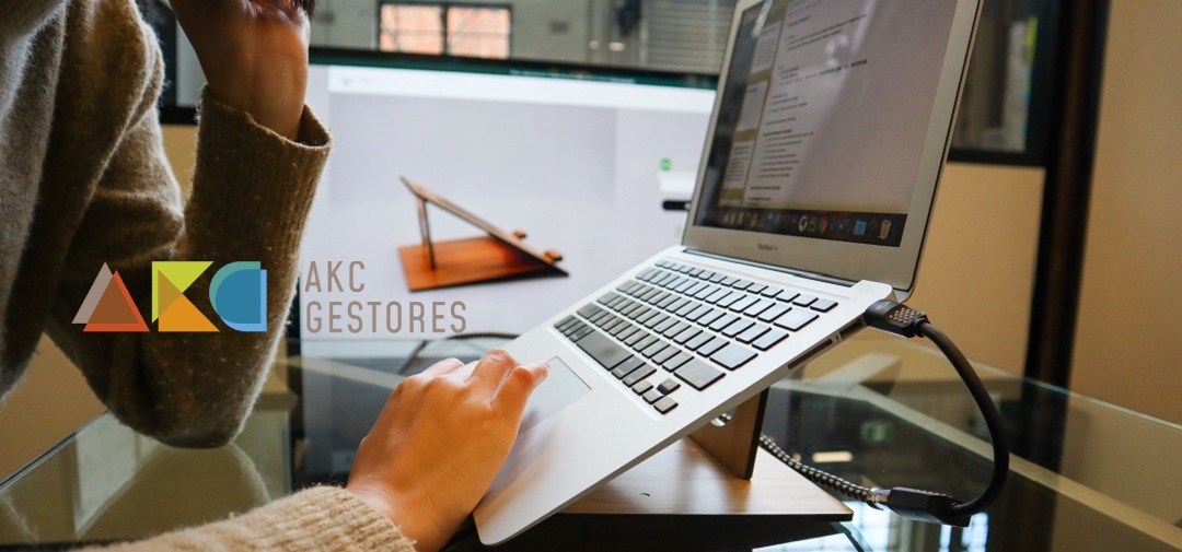 Gestoría digital para autónomos, ventajas de la facturación electrónica